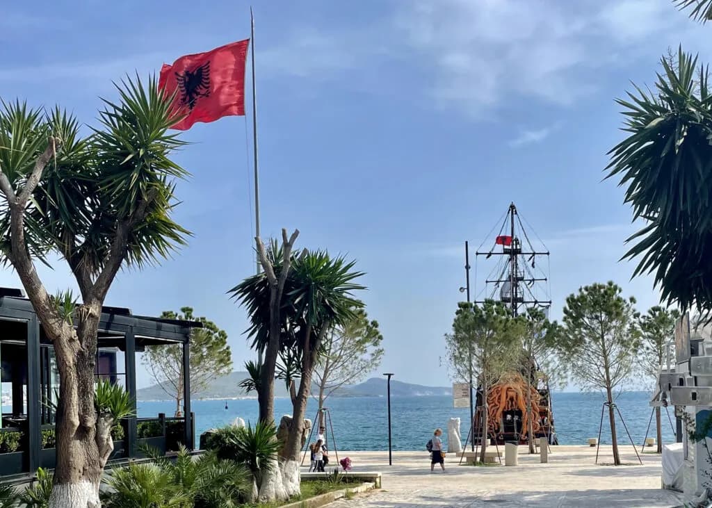 Albania wakacje czy jest bezpiecznie? Odkryj zagrożenia i porady