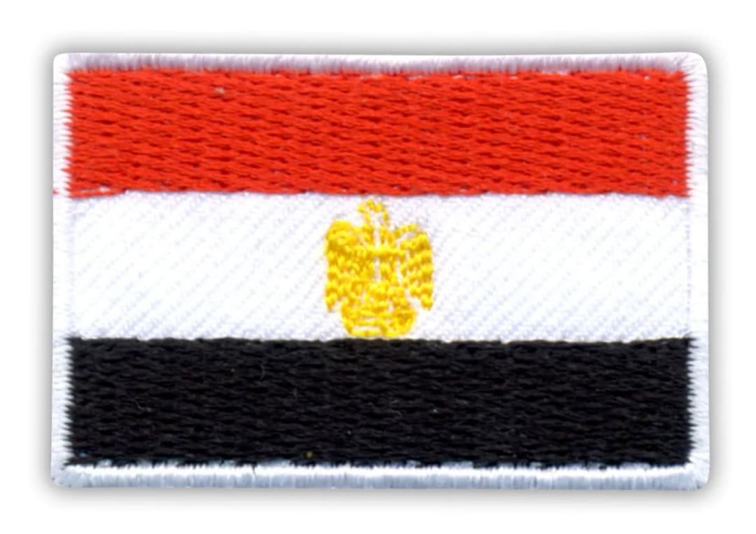 Jak wygląda flaga egipska? Odkryj jej kolory i znaczenie