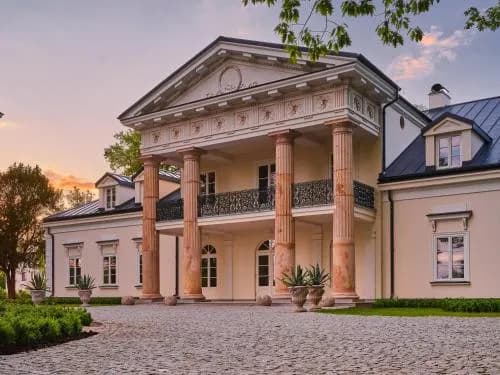 Pałac w Żytnie: historia, architektura i wyjątkowe wydarzenia